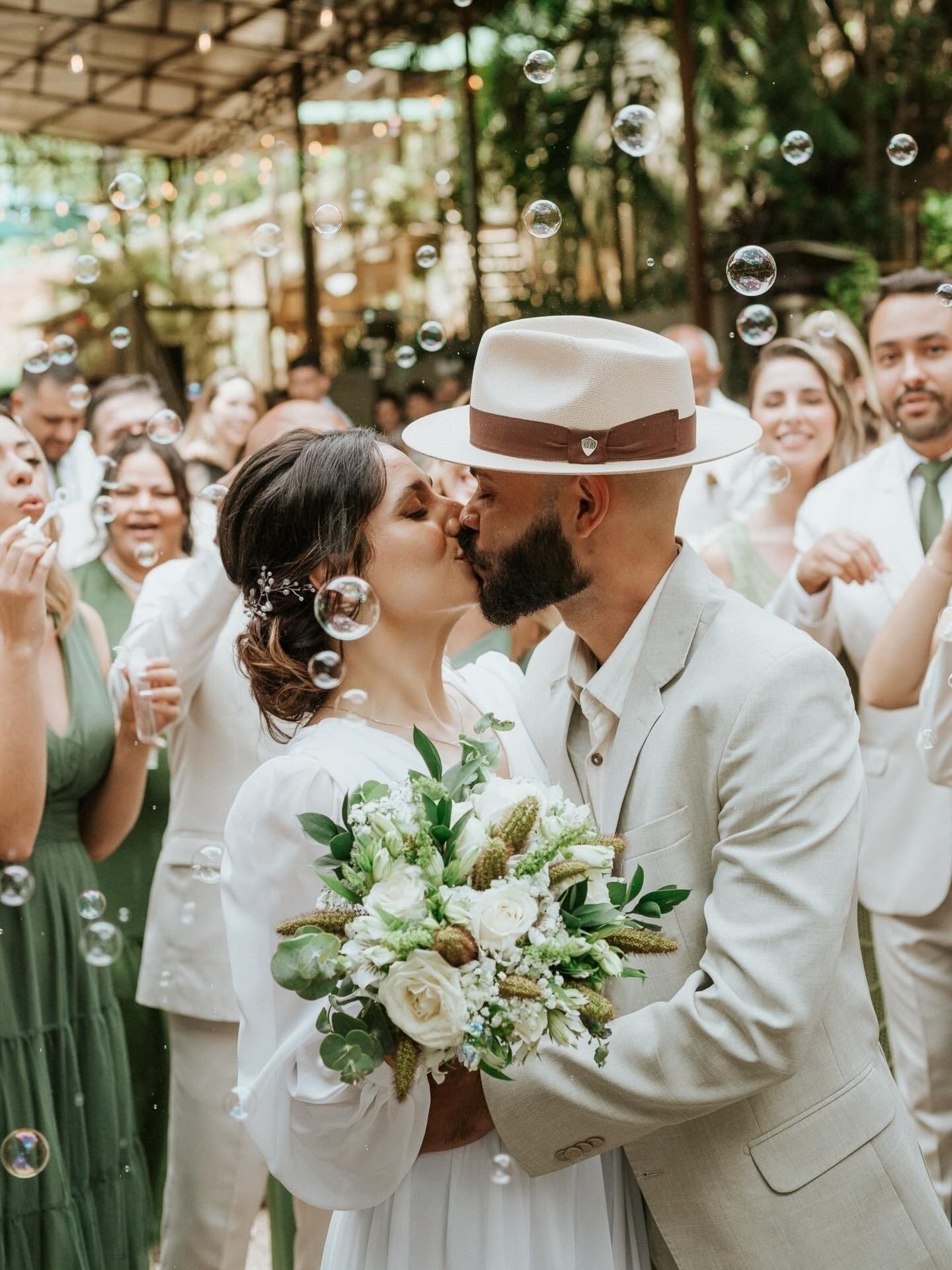 Momento de casamento fotografado pela Sistonen Fotografia